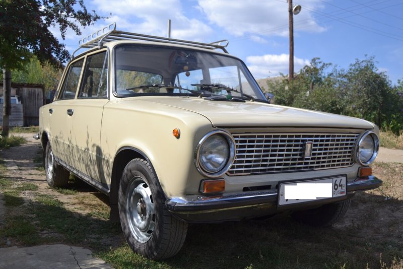 Лада ВАЗ 21013