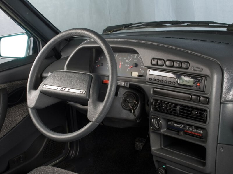 ВАЗ-2115 «Lada Samara салон