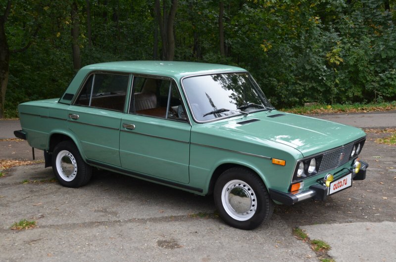 ВАЗ 2106 зеленая