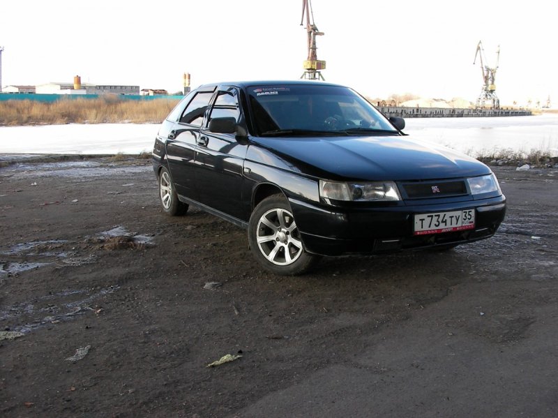 ВАЗ 2110 И ВАЗ 2112