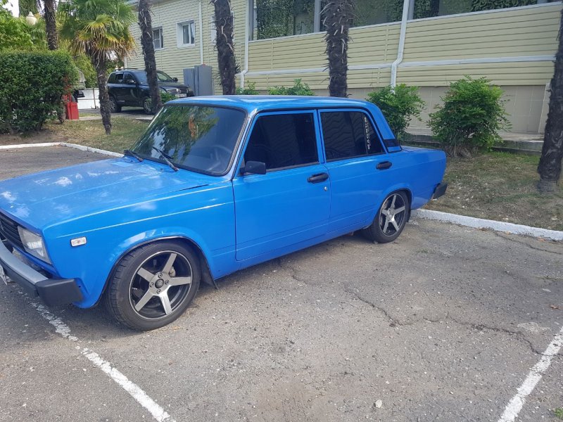 Lada 21053