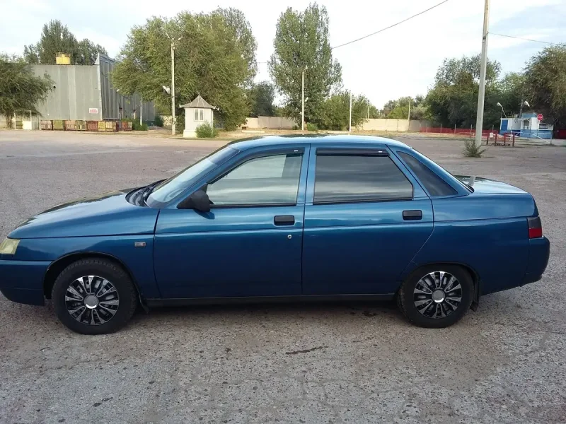 ВАЗ 2110 2005 синий