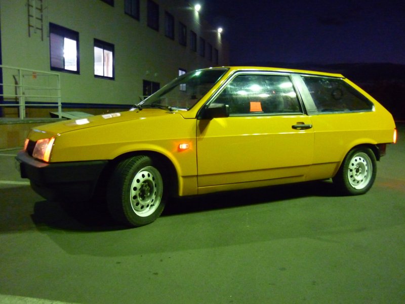 Lancia Lada 2108