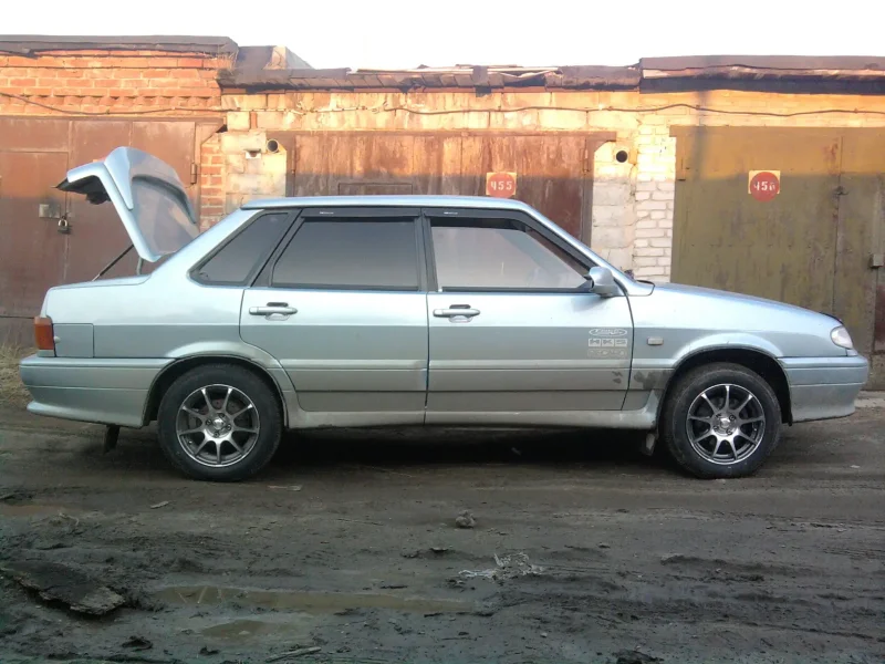 ВАЗ 2115 r15