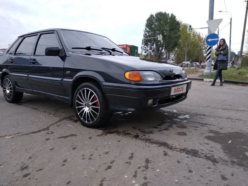 ВАЗ 2115 черная r16