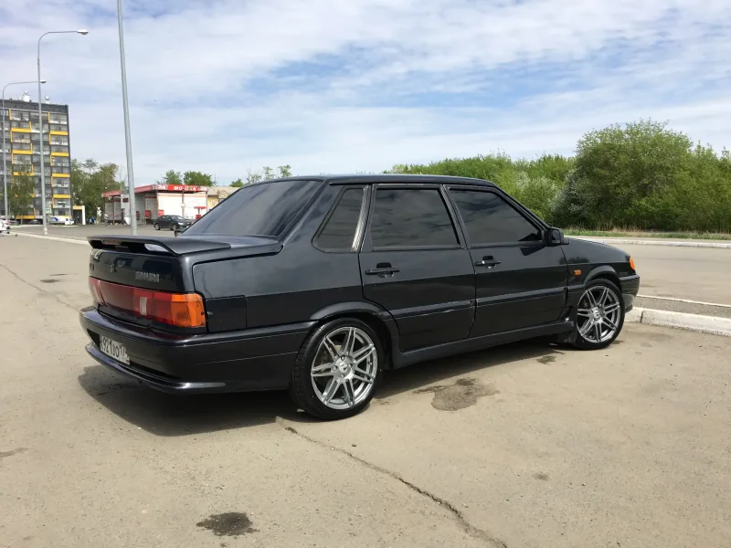 ВАЗ 2115 r16