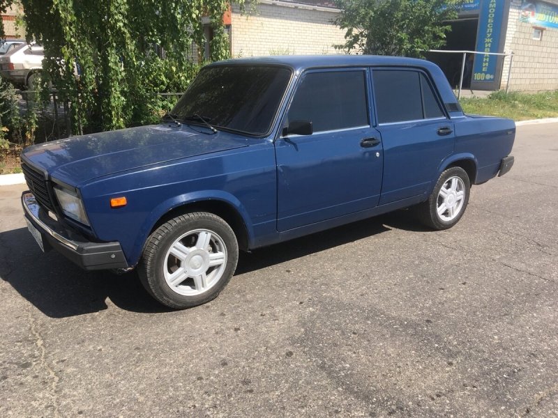 ВАЗ 2107 торусы синий