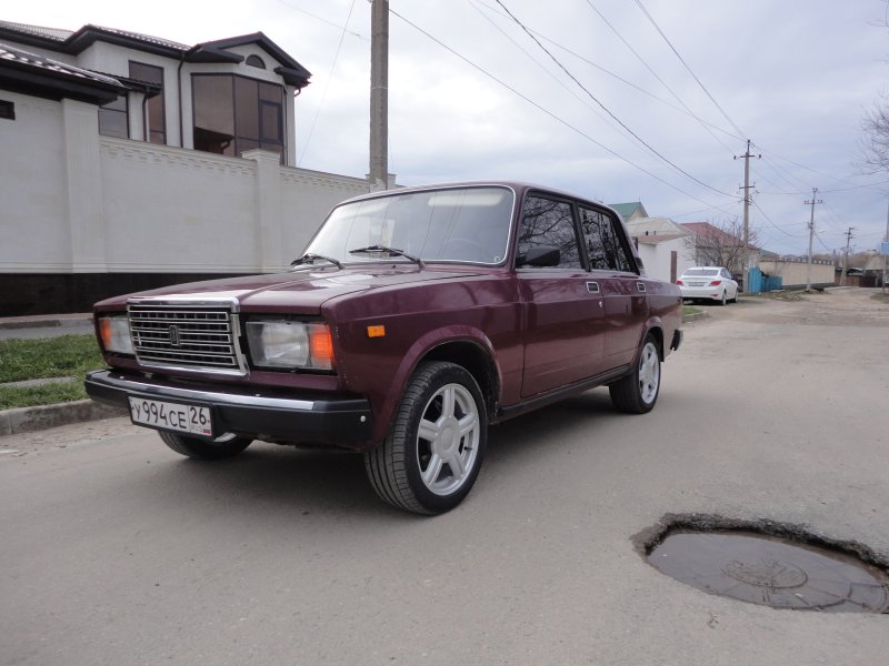 ВАЗ 2107 на 15