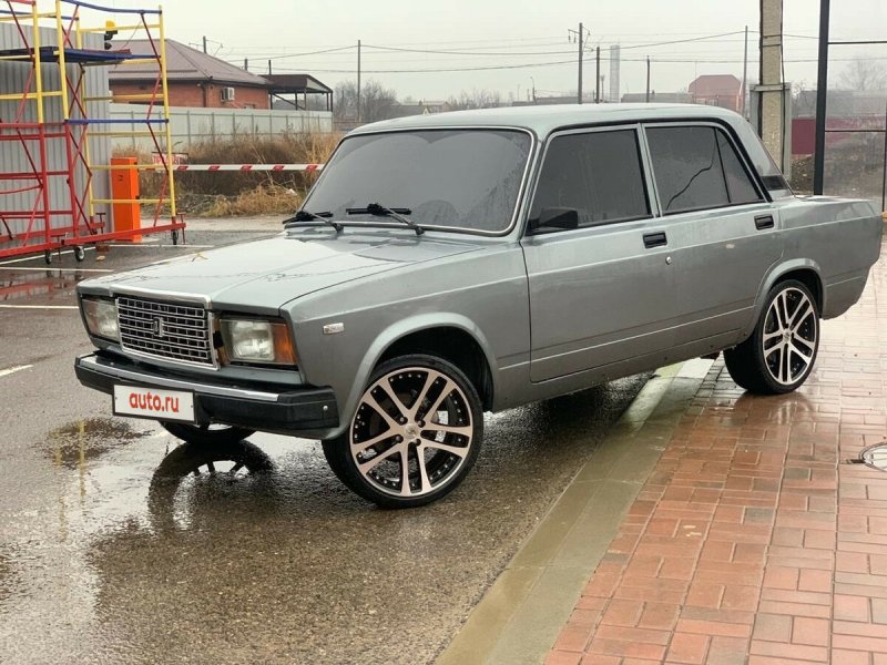 ВАЗ 2107 r16