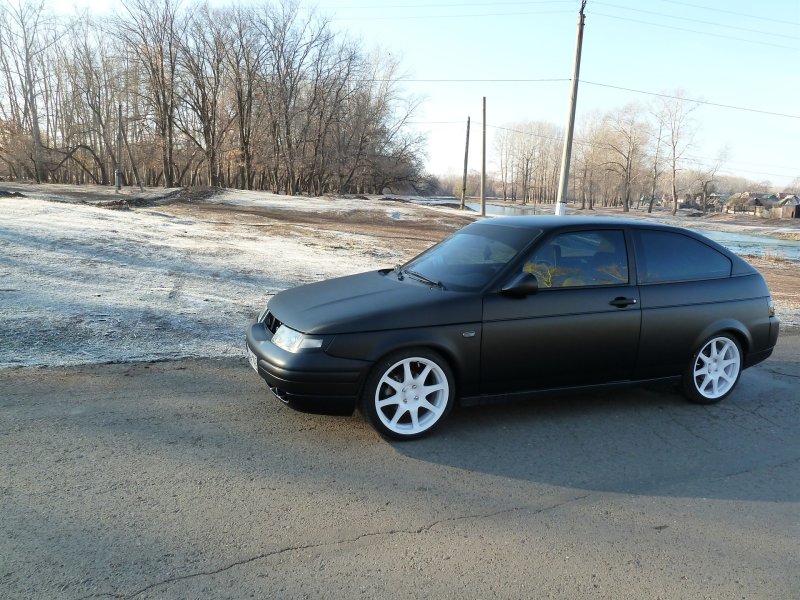 Lada Приора 2112