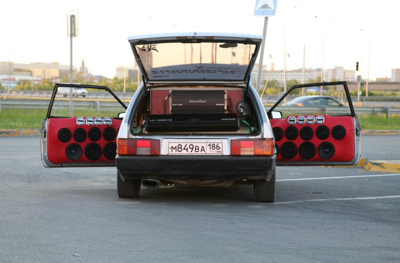 ВАЗ 2109 С автозвуком