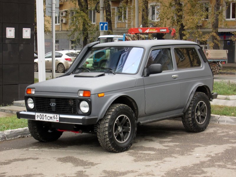 Нива 21214