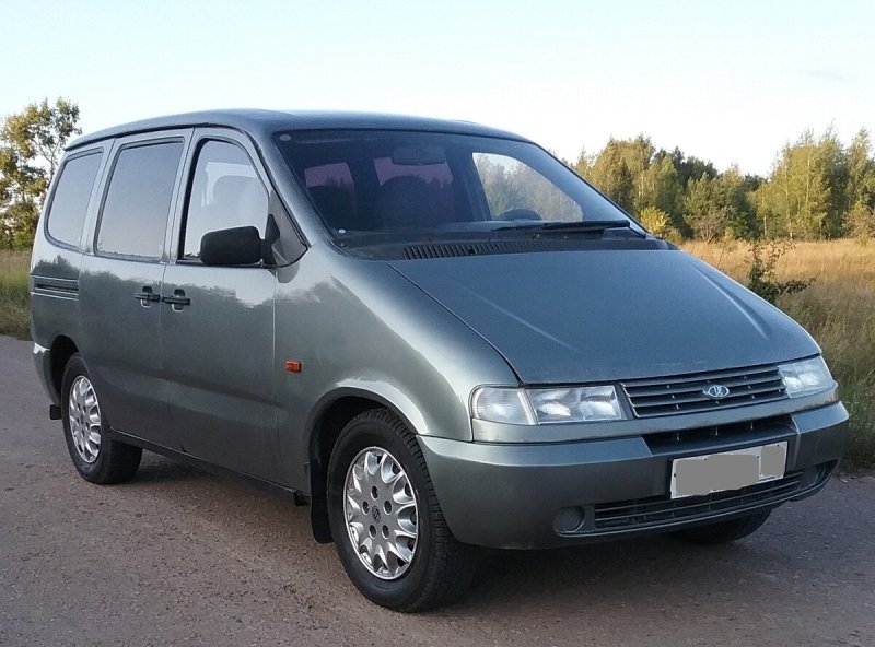 Минивэн Надежда ВАЗ 2120