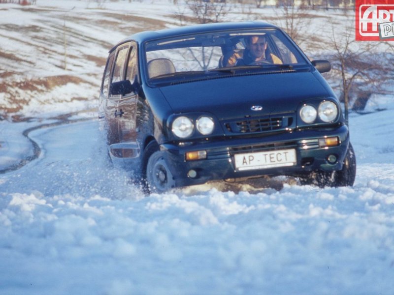 Lada (ВАЗ) 2120 Надежда