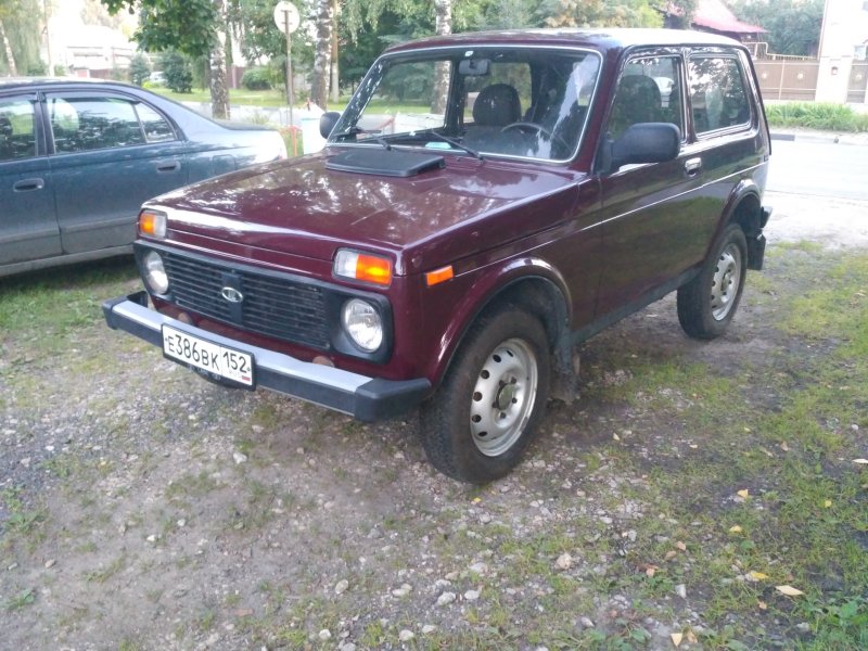 Лада Нива 212140