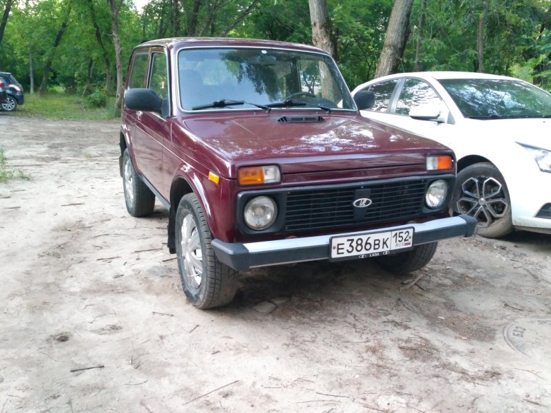 ВАЗ 212140 Лада 4x4 завод изготовитель
