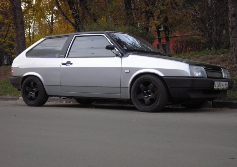 ВАЗ 2109 черная занижение -90