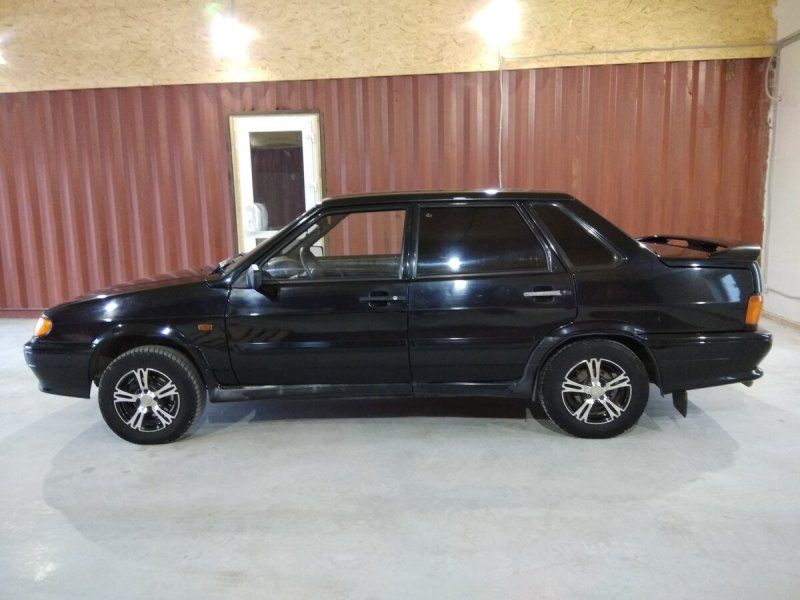 ВАЗ 2115 черная новая