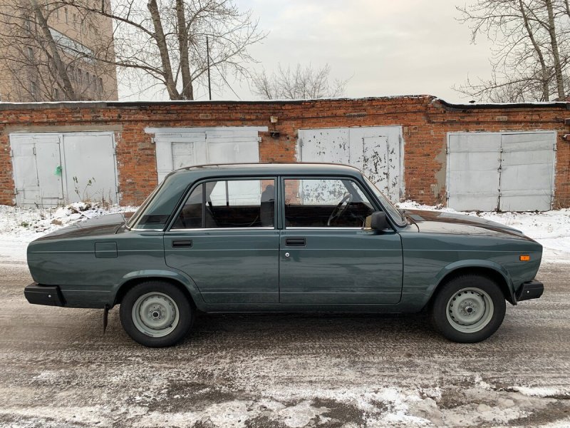 ВАЗ 21054