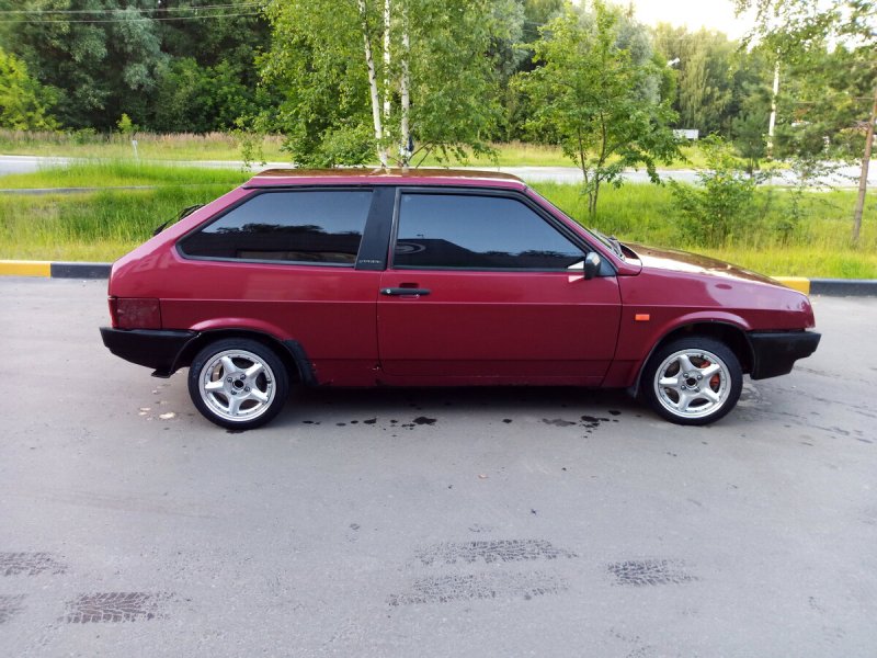 ВАЗ 2108 Вишневая