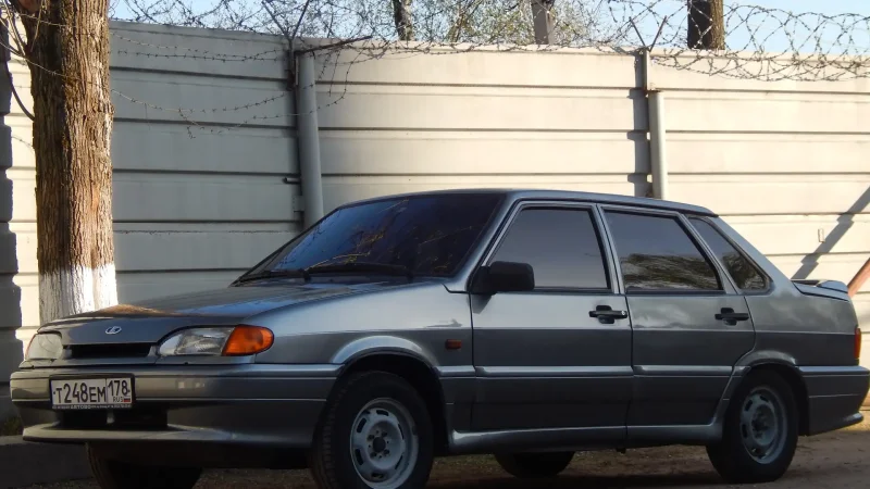 Лада 2115 черная