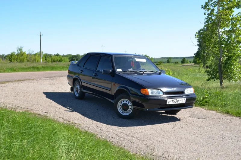 Lada 2115 черная