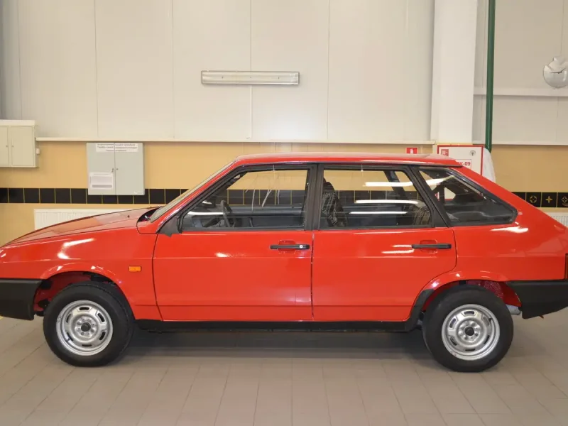 ВАЗ 2109 Заводская