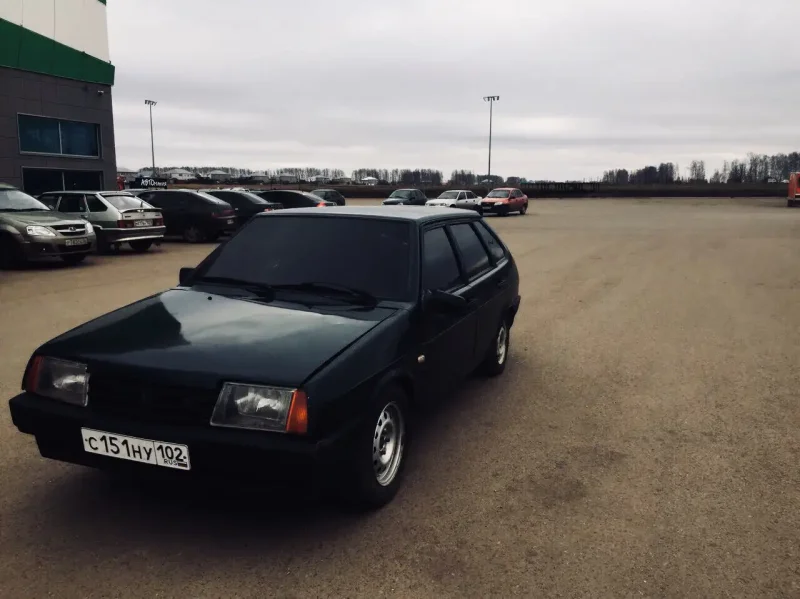 ВАЗ 2109 бункер черная