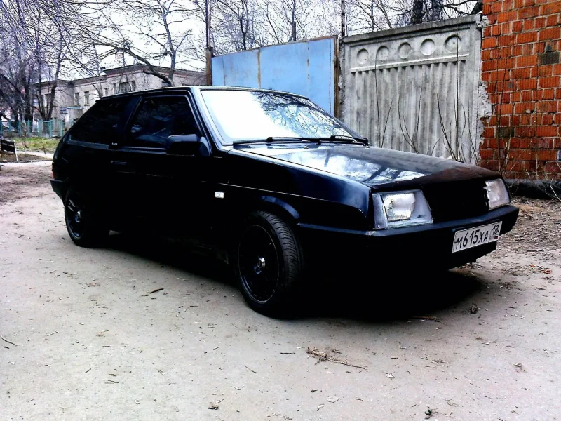 ВАЗ 2108 черная