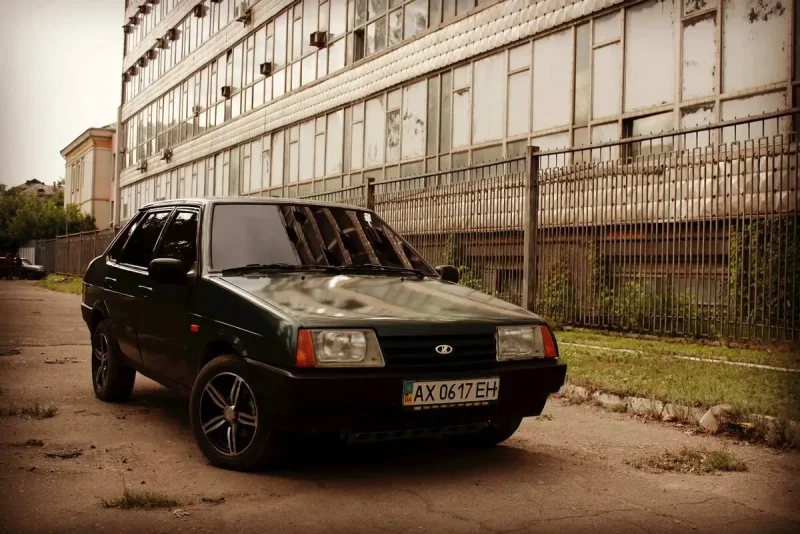Lada 21099