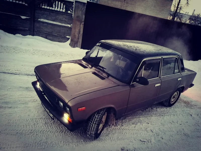 ВАЗ 2106 белая тонированная