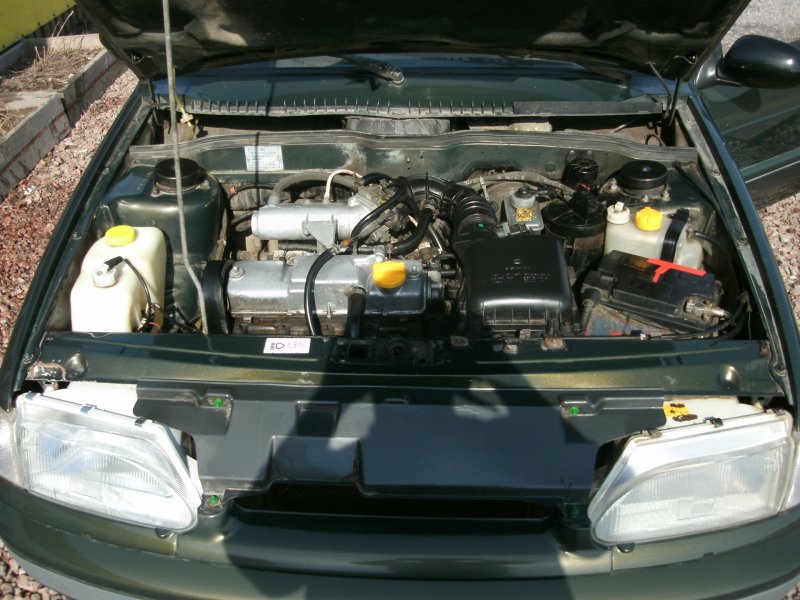 Лада 2114 под капотом