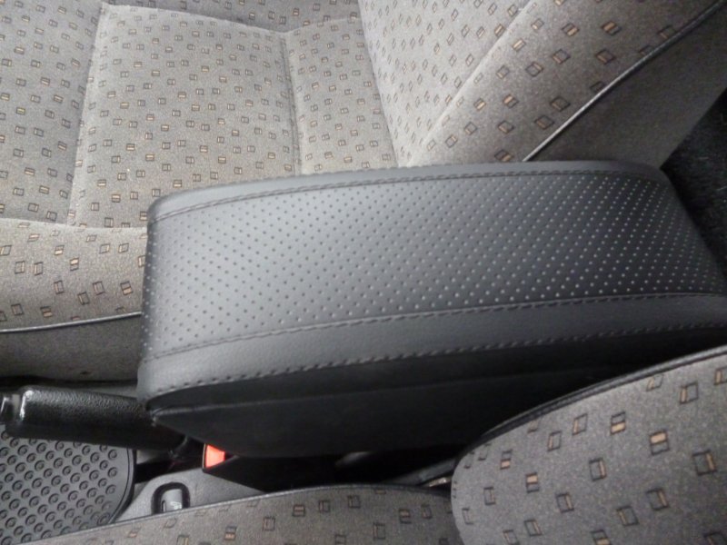 Подлокотник ВАЗ 2114 салон