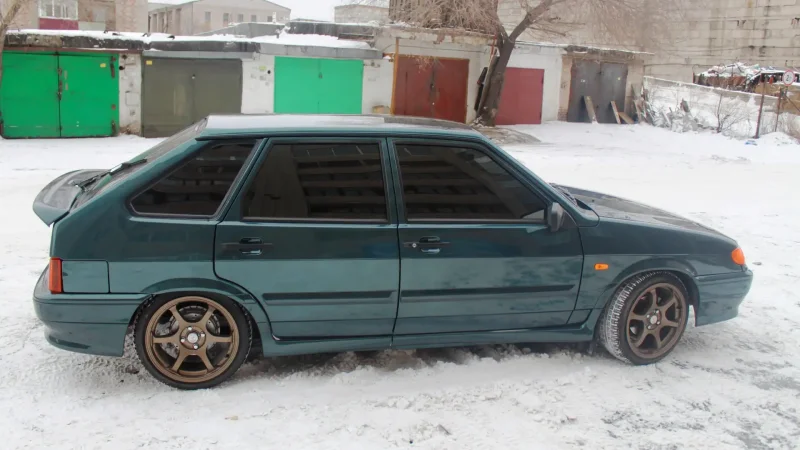 ВАЗ 2114 цвет Сочи
