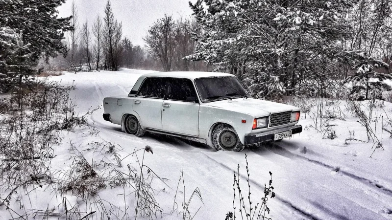 Жигули ВАЗ 2107 зима