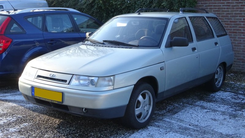 Lada 2111