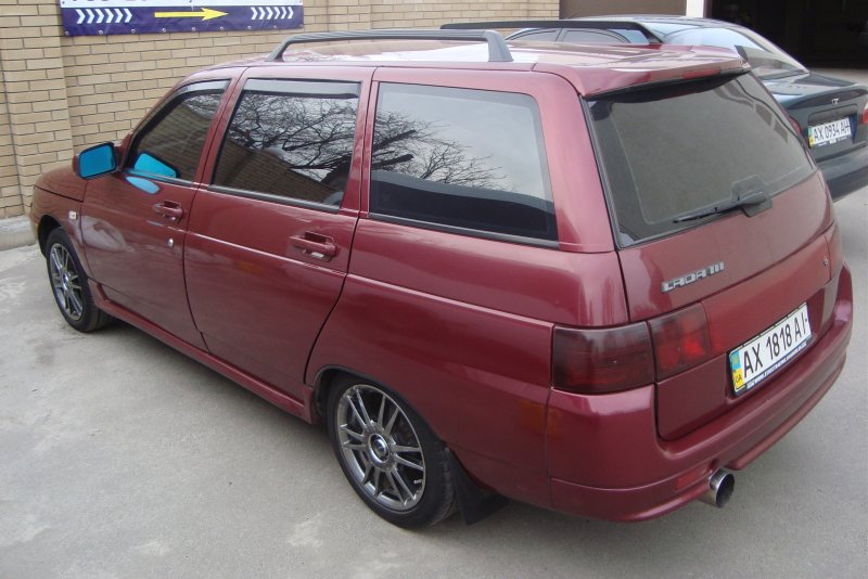 Lada 2111