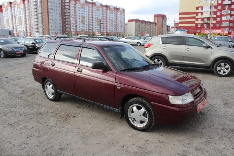 Лада 2111 красная