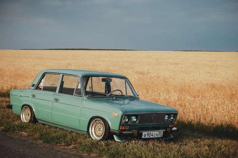 ВАЗ 2103 stance