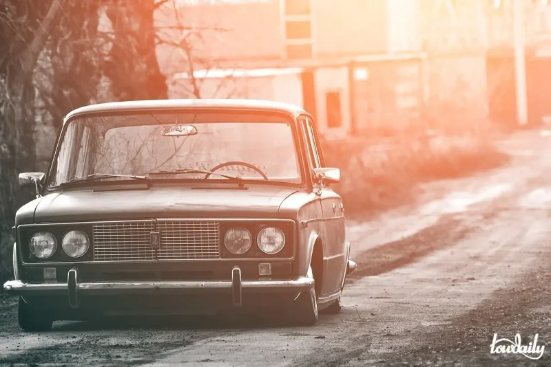Lada 2106 Red