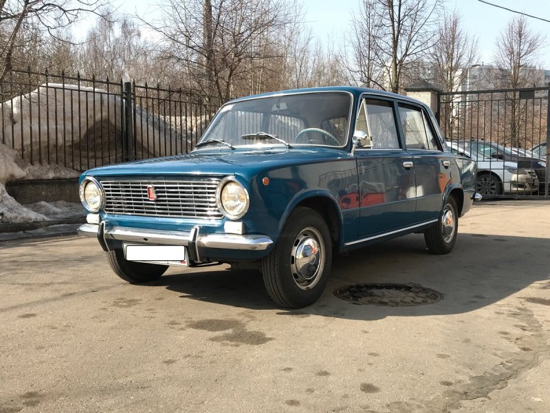 ВАЗ 2101 темно синий