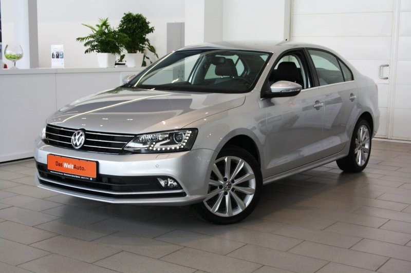 Volkswagen Jetta с двигателем 1000000 л