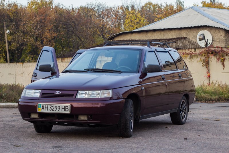 2111 Вишневая