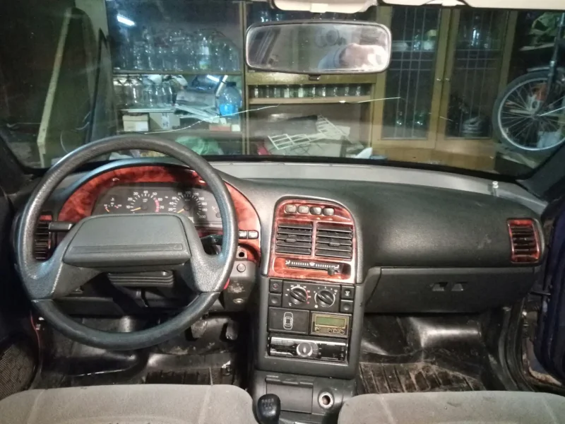 ВАЗ 2110 2002 салон