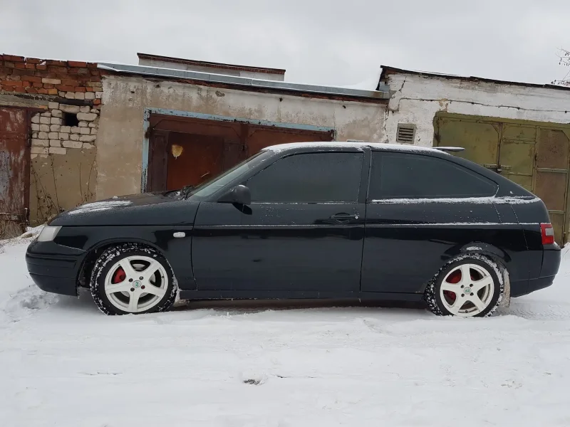 ВАЗ 2112 купе черная