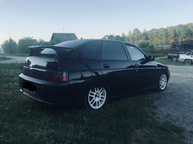 Машина ВАЗ 2112 опер