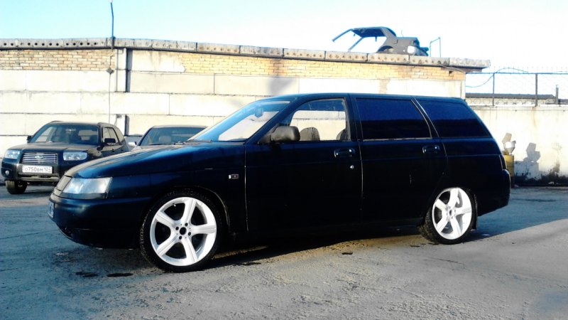 ВАЗ 2111 slik r17