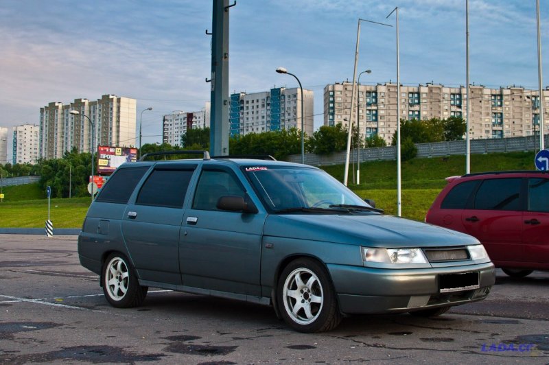 ВАЗ 2111 р16