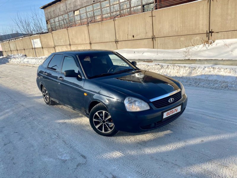2172 Priora хэтчбек