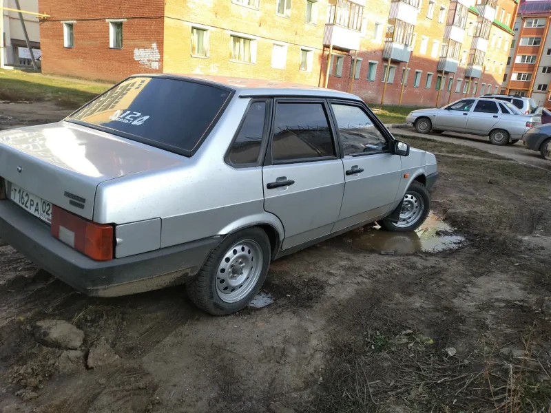 ВАЗ 21099 заниженная